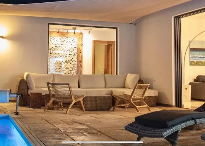 Villa Casa Mila With Heated Pool In El Roque